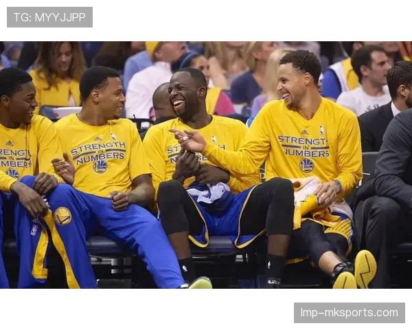 本·华莱士内线防守对比格林提升篮下护筐效率显著