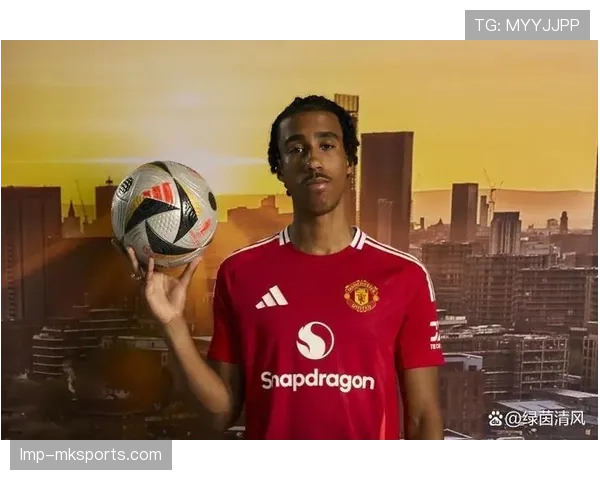 曼联战术体系缺乏稳定性，球队表现波动对赛季走势形成制约