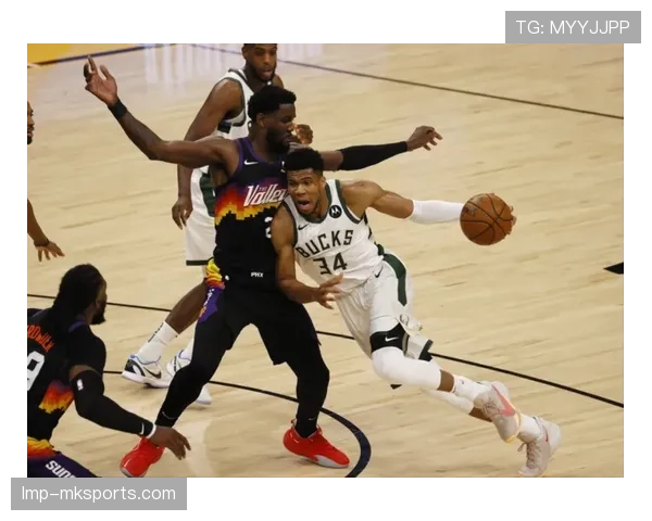 米德尔顿挡拆创造机会拉开差距 提升球队外线效率