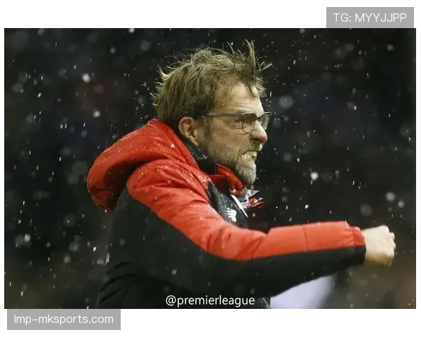 克洛普变阵如何激活边路进攻？解析利物浦强强对话中的战术韧性